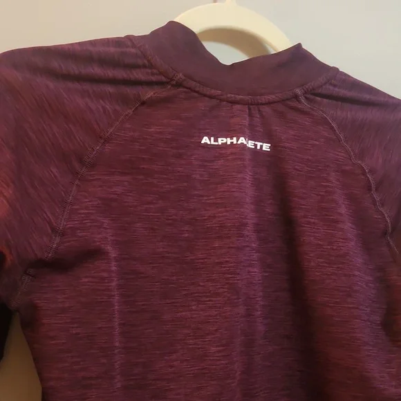 Active Top - Picture 5 of 6